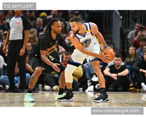 2006年NBA季后赛火箭对阵骑士的精彩对决回顾与分析