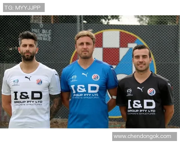 墨尔本骑土与墨尔本港的激烈对决谁能在这场比赛中胜出