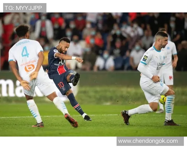 法甲精彩对决巴黎圣日耳曼与马赛的巅峰对抗集锦回顾