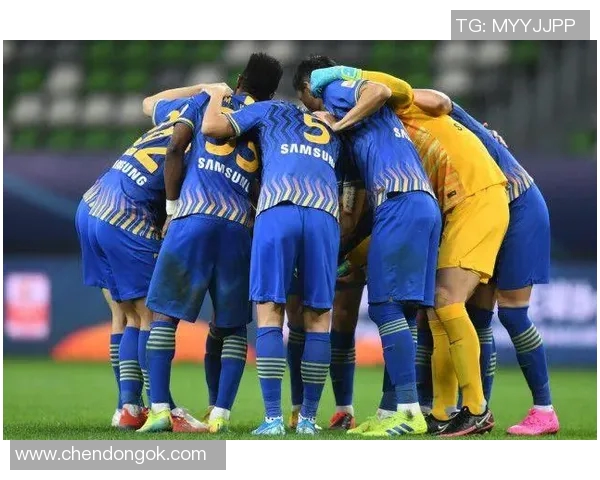 恒大与苏宁激战正酣球迷期待精彩对决与精彩进球