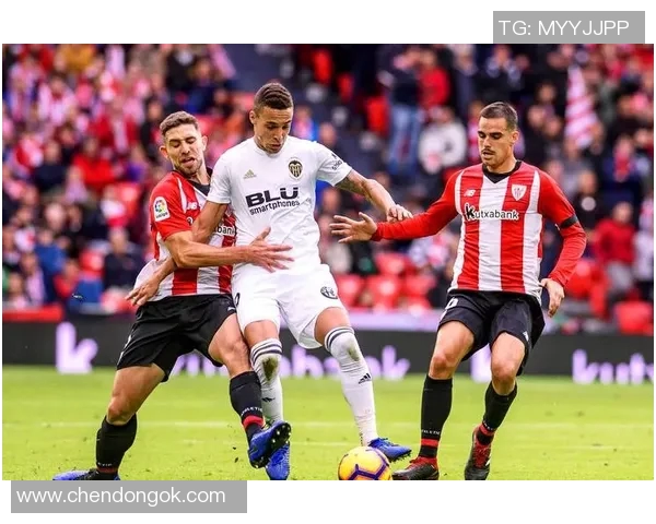 毕尔巴鄂竞技迎战卡迪斯队争夺西甲联赛关键三分的激烈对决